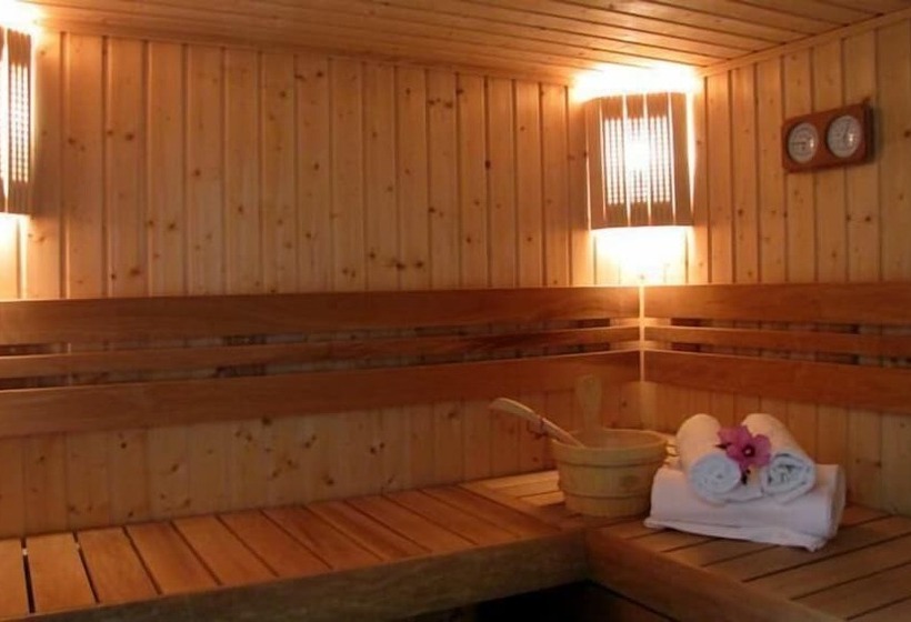 Palirria Hotel & Studios