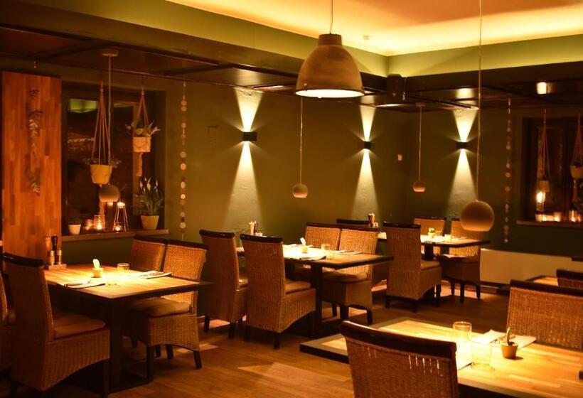 פנסיון Der Höfener Garten