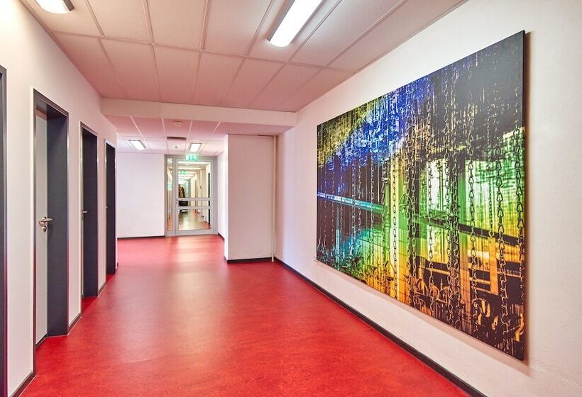 פנסיון Djh Jugendgästehaus Adolph Kolping