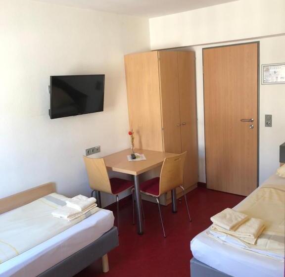 פנסיון Djh Jugendgästehaus Adolph Kolping