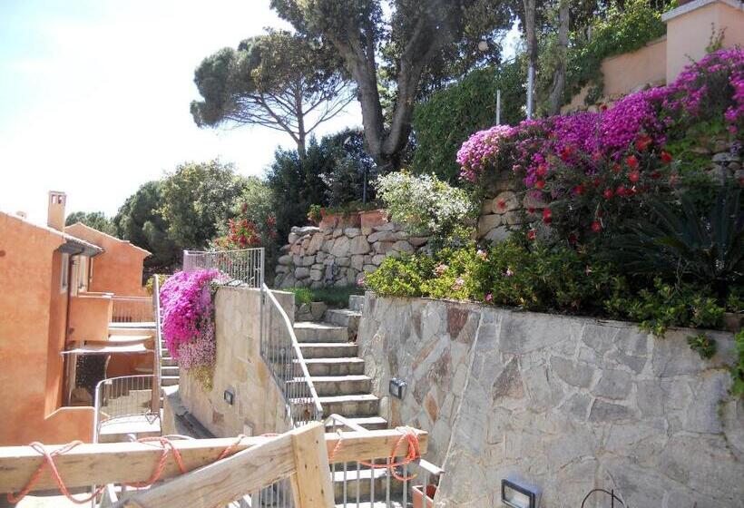 Residence Borgo Punta Villa