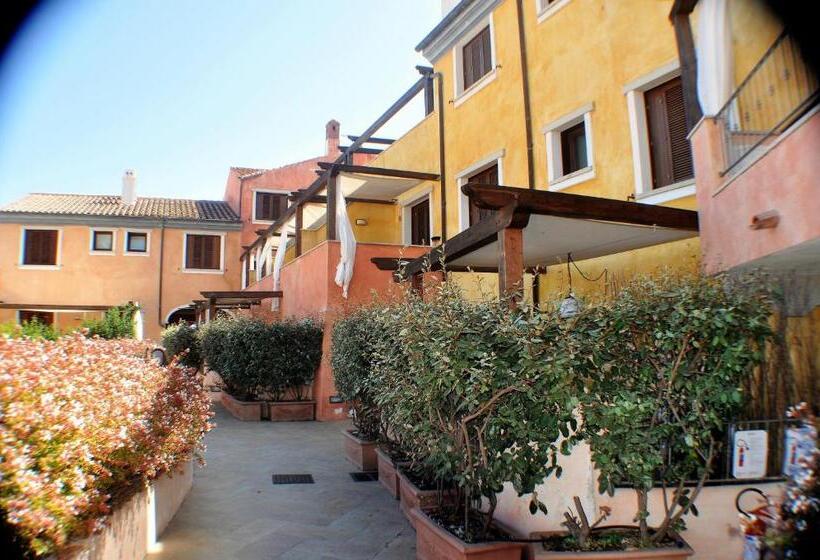 Residence Borgo Punta Villa