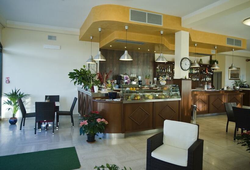 Villa Hotel Del Sole