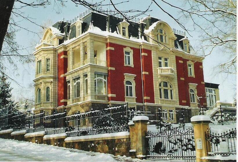 Villa Vier Jahreszeiten