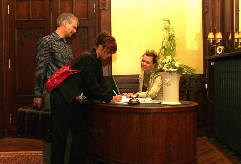 Villa Vier Jahreszeiten