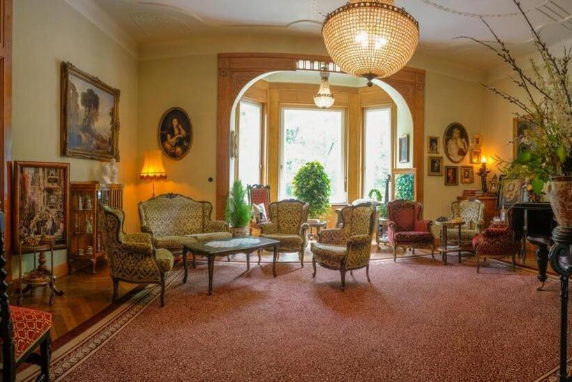 Villa Vier Jahreszeiten