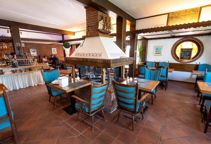 Wohlfühlhotel Hörn Van Diek Garni Mit Schwimmbad