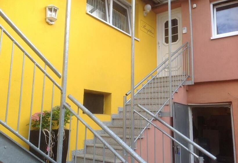 צימר Pension Altstadt Garni