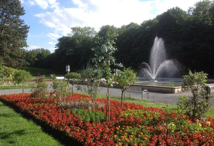 צימר Pension Altstadt Garni