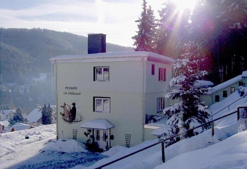 مبيت وإفطار Pension Am Waldesrand