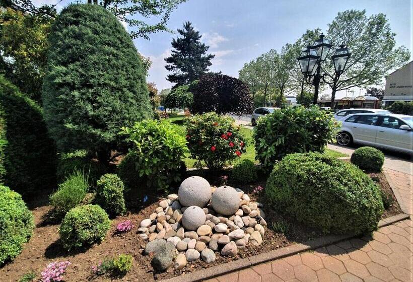 Dreispitz  B&b Hotel Garni