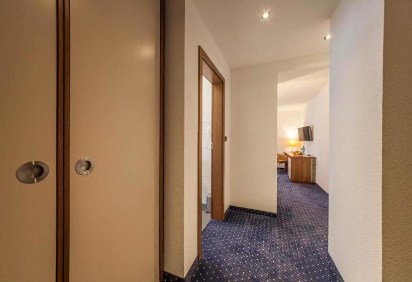 Hotel Restaurant Adler