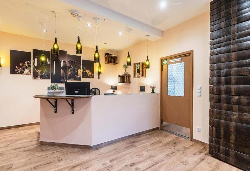 Отель Altes Weinhaus