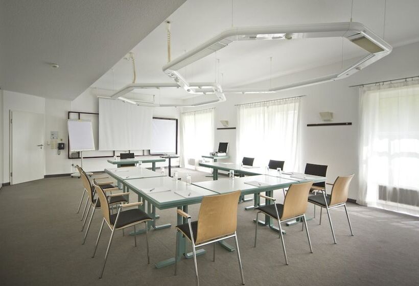 ホテル Am Kurpark Spath