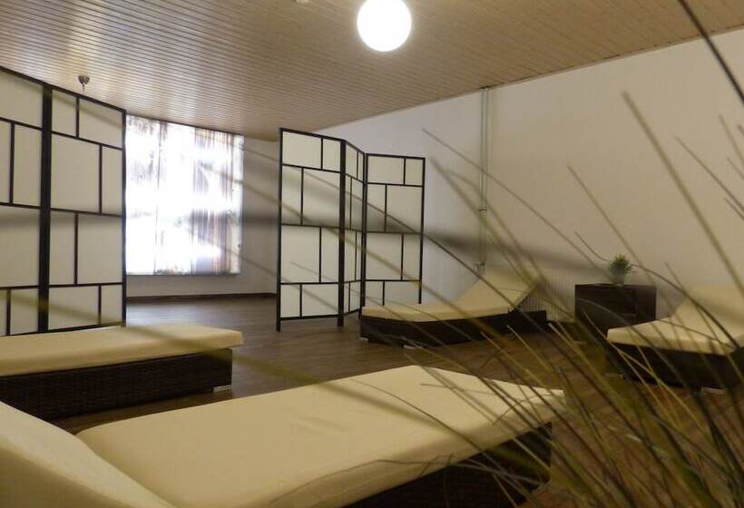 ホテル Am Kurpark Spath