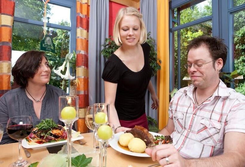 호텔 Behringers Freizeit  Und Tagungs