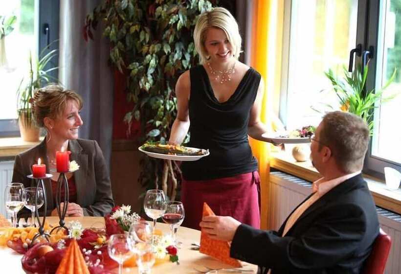 호텔 Behringers Freizeit  Und Tagungs