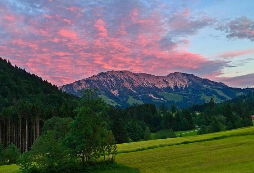 Berg  Und Aktivhotel Edelsberg