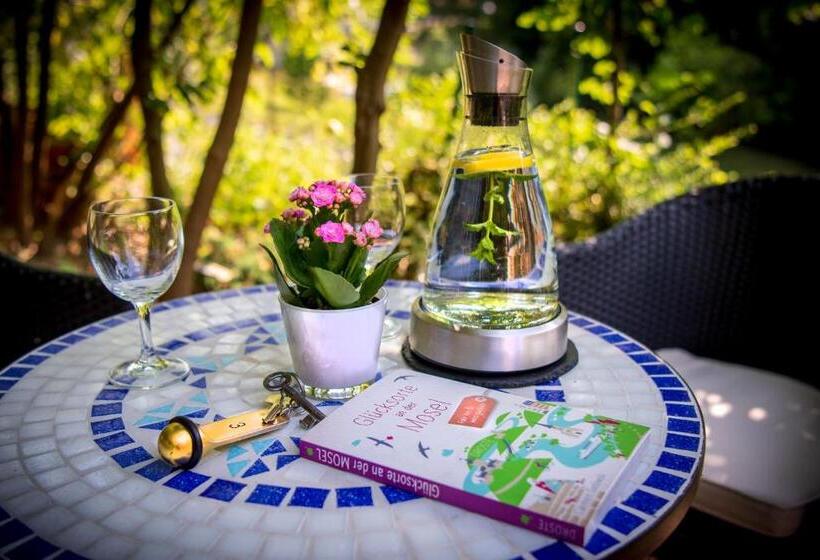 Отель Boutique Jungenwald