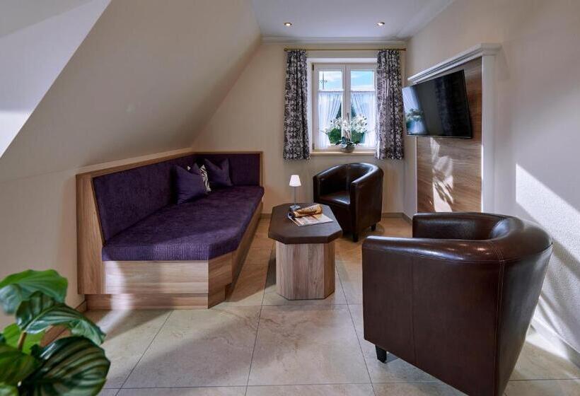 Отель Ferienwohnungen Im Bonnschloessl