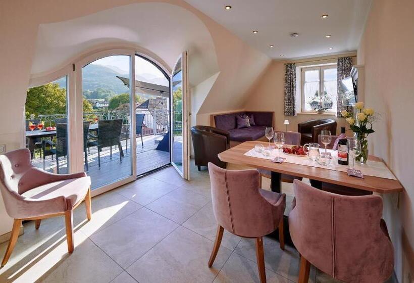 Отель Ferienwohnungen Im Bonnschloessl