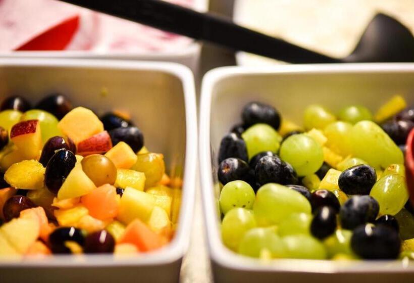 בית מלון כפרי Feuriger Tatzlwurm