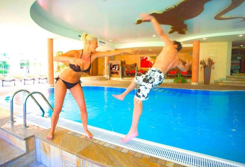 בית מלון כפרי Feuriger Tatzlwurm