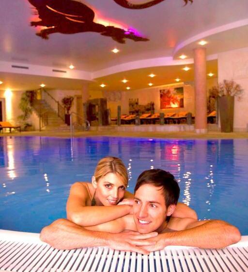 בית מלון כפרי Feuriger Tatzlwurm