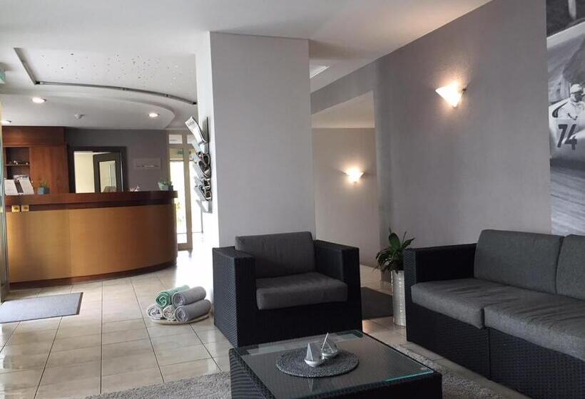 בית מלון כפרי Garni Max Zwo