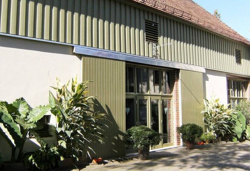 ホテル Garni Sonnenhof