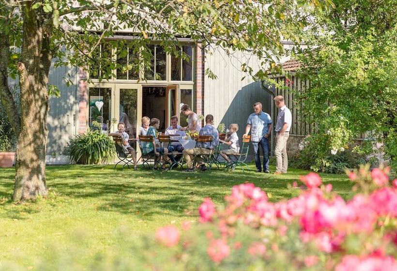 ホテル Garni Sonnenhof