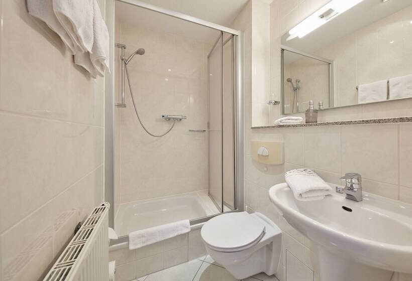 ホテル Garni Sonnenhof