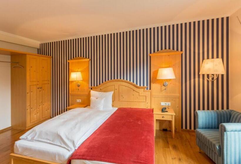 هتل Gasthaus Luthemuhle