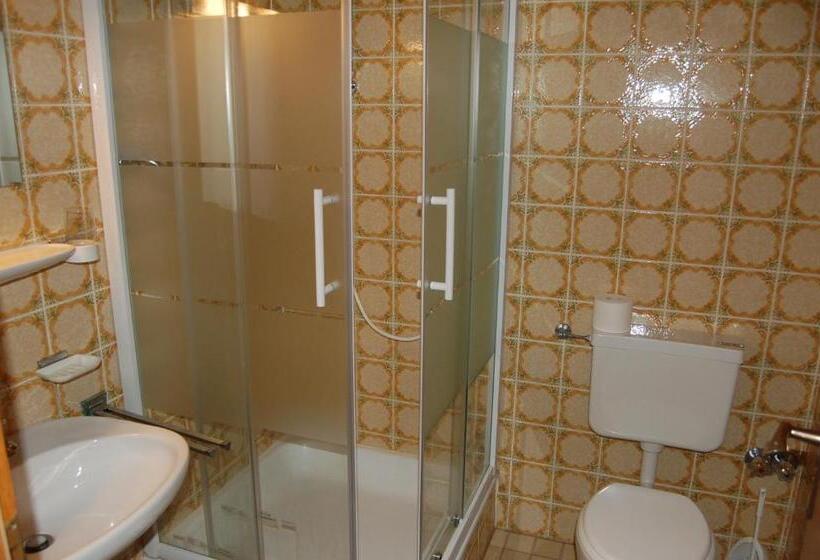 호텔 Gasthof Metzgerei Neumeyer