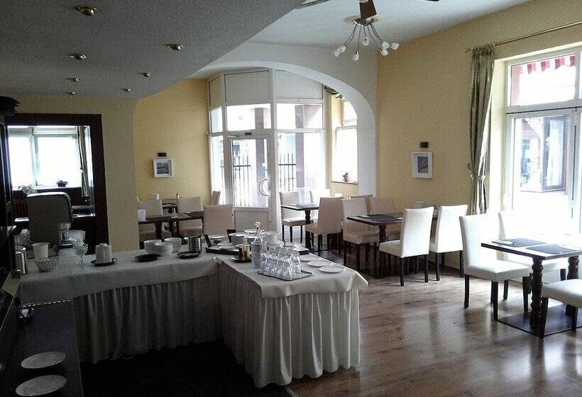 Отель Goldenes Lamm