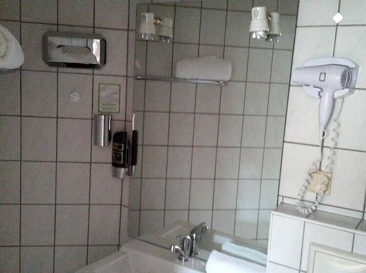 Отель Goldenes Lamm