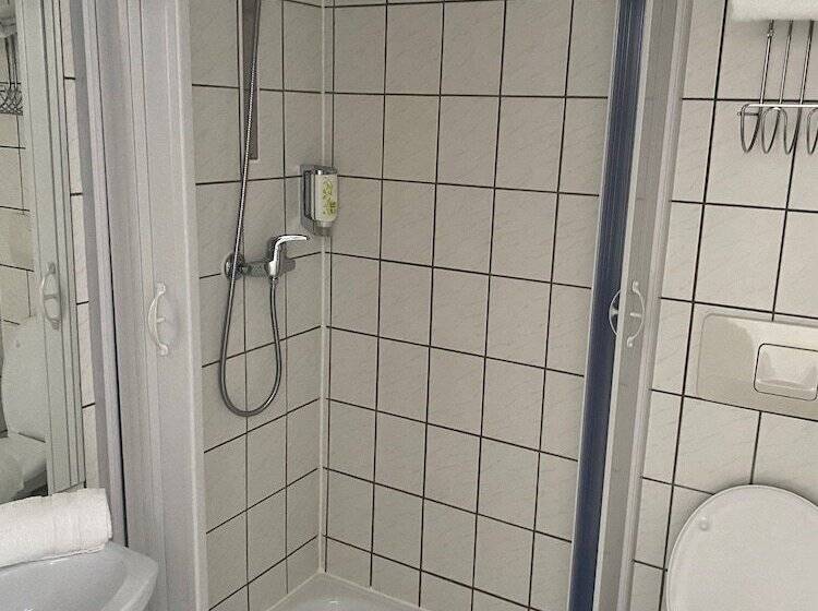 Отель Goldenes Lamm