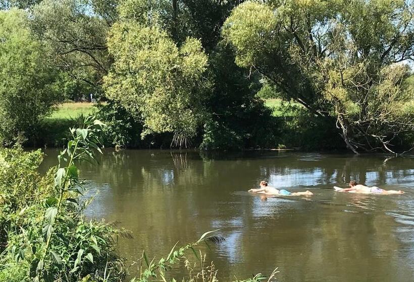 Отель Gäste  Und Boardinghaus Klara Birnbaum