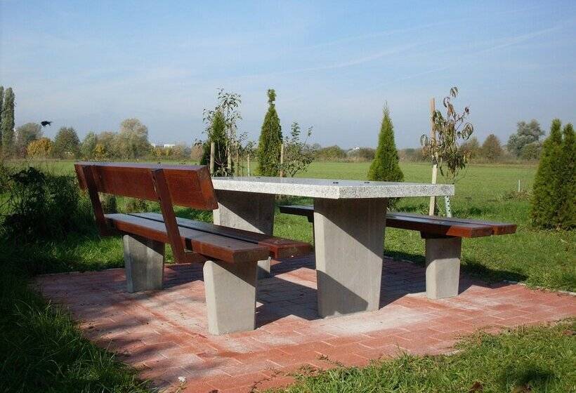 Отель Gäste  Und Boardinghaus Klara Birnbaum