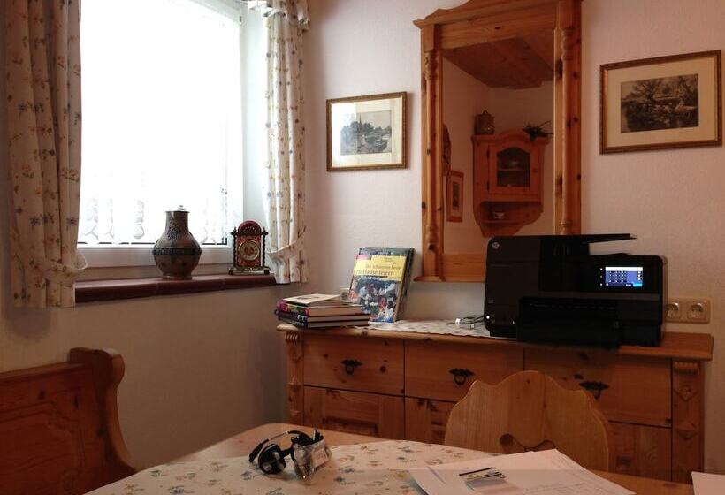 Отель Gäste  Und Boardinghaus Klara Birnbaum