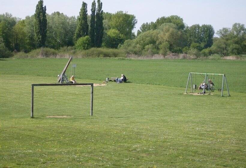 Отель Gäste  Und Boardinghaus Klara Birnbaum