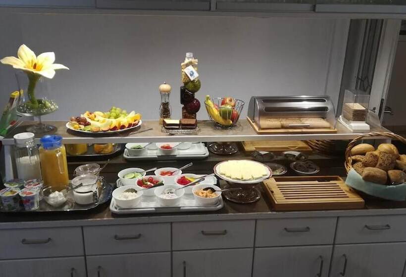 Haus Am Kurpark Hotel Garni