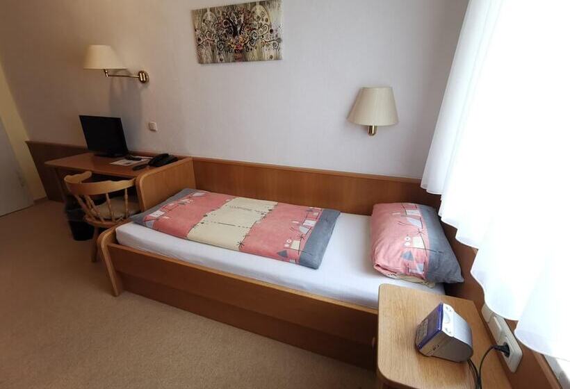 Haus Am Kurpark Hotel Garni