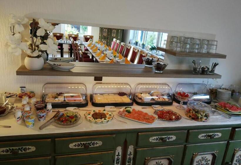 هتل Haus Am Rieth