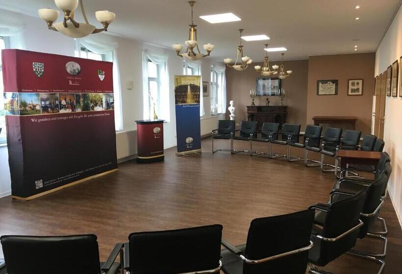 Отель Im Kavalierhaus