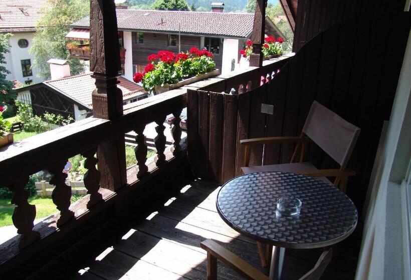 فندق Garni Königslinde   Wandern, Radeln, Skifahren & Genießen