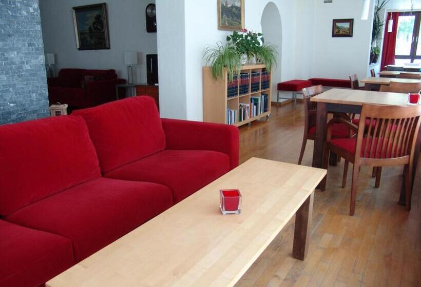 فندق Garni Königslinde   Wandern, Radeln, Skifahren & Genießen