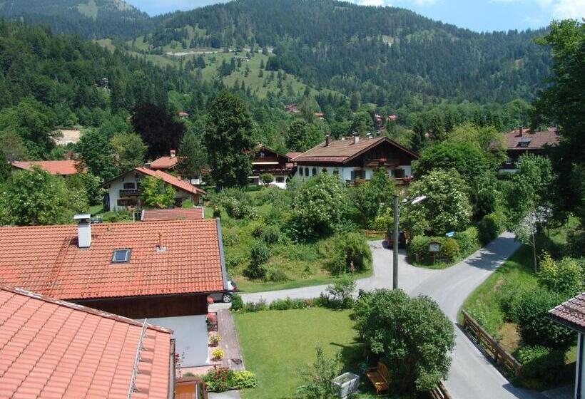 فندق Garni Königslinde   Wandern, Radeln, Skifahren & Genießen