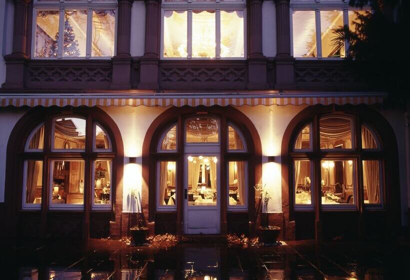 ホテル Kronenschlosschen