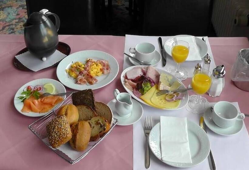 호텔 Kurhaus Uhlenberg